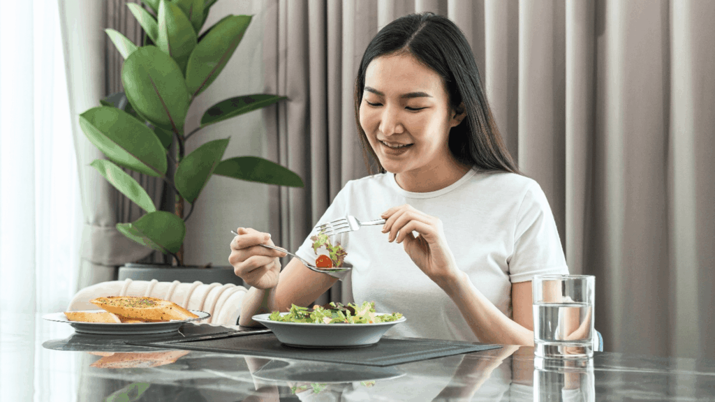 Tips for mindful eating to help you slow down, enjoy your meals.