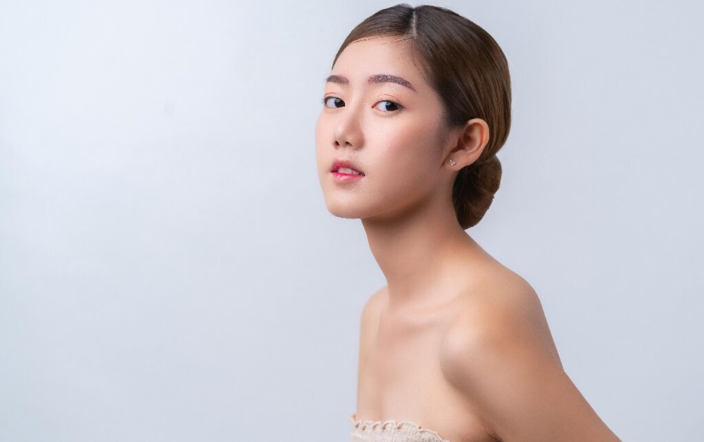 Non-surgical facial contouring and enhancement at Yunohana Wellness Spa.