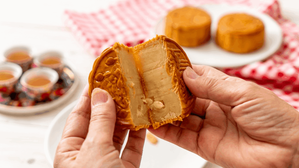 Tips to enjoy mooncakes in moderation and stay healthy.